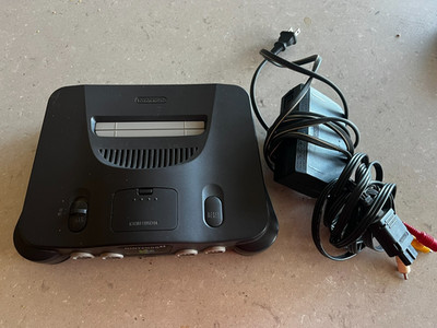 Nintendo 64 (N64) Home Console (Charcoal Gray), w/ Cables, Tested Nintendo 64 (N64) Home Console (Charcoal Gray), w/ Cables, Tested