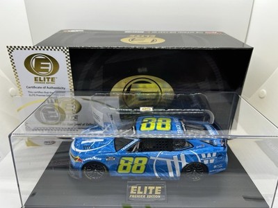 2025 Shane Van Gisbergen #88 Trackhouse 1 Of 50 Premier Elite SVG Red Bull