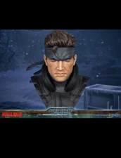 First 4 Figures Metal Gear Solid SOLID SNAKE Life Size Bust Statue Exclusive NIB