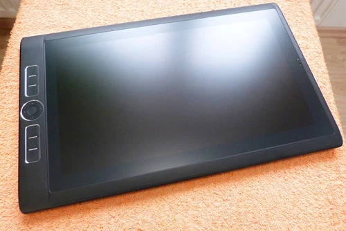 Wacom MobileStudio Pro 13 Zoll QHD I 256GB 8GB RAM DTH W1320H EU KOMPLETT OVP