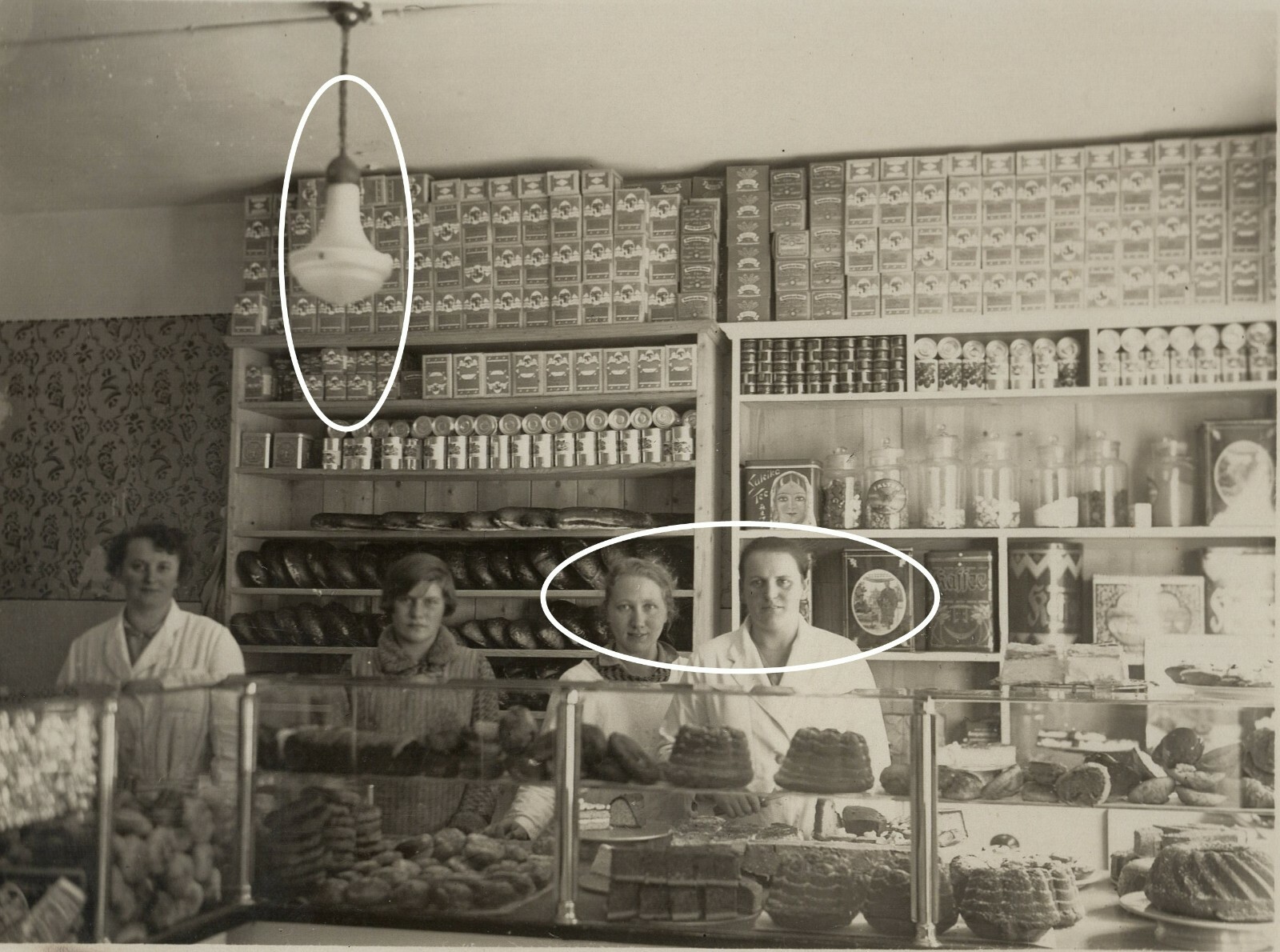 Orig Baryt Foto 1931 München Bäckerei Laden Geschäft Verkäuferin Suleika Tee 1