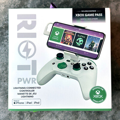 RiotPWR Mobile Console Gaming Controller for iOS (Xbox Edition) - White