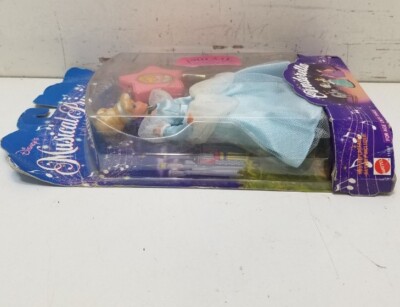 RARE Vintage 90s Mattel Disney Cinderella Musical Princess Doll