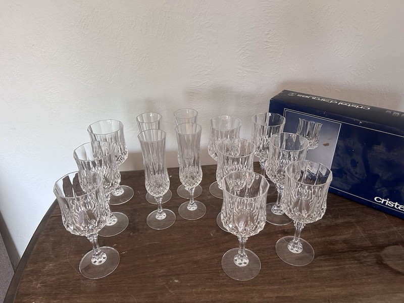 Set of 13 Longchamp Cristal 9 Wine glasses and 4 champagne flutes. Exquisite! 