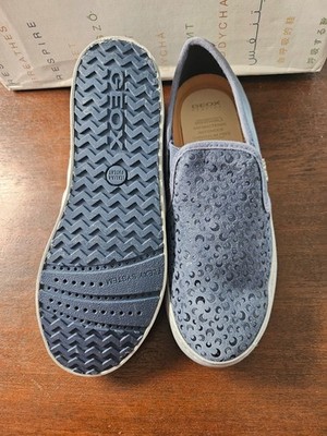 Geox JR Kilwi Girl Unique Slip on Blue Size Childs 3.5 New in box