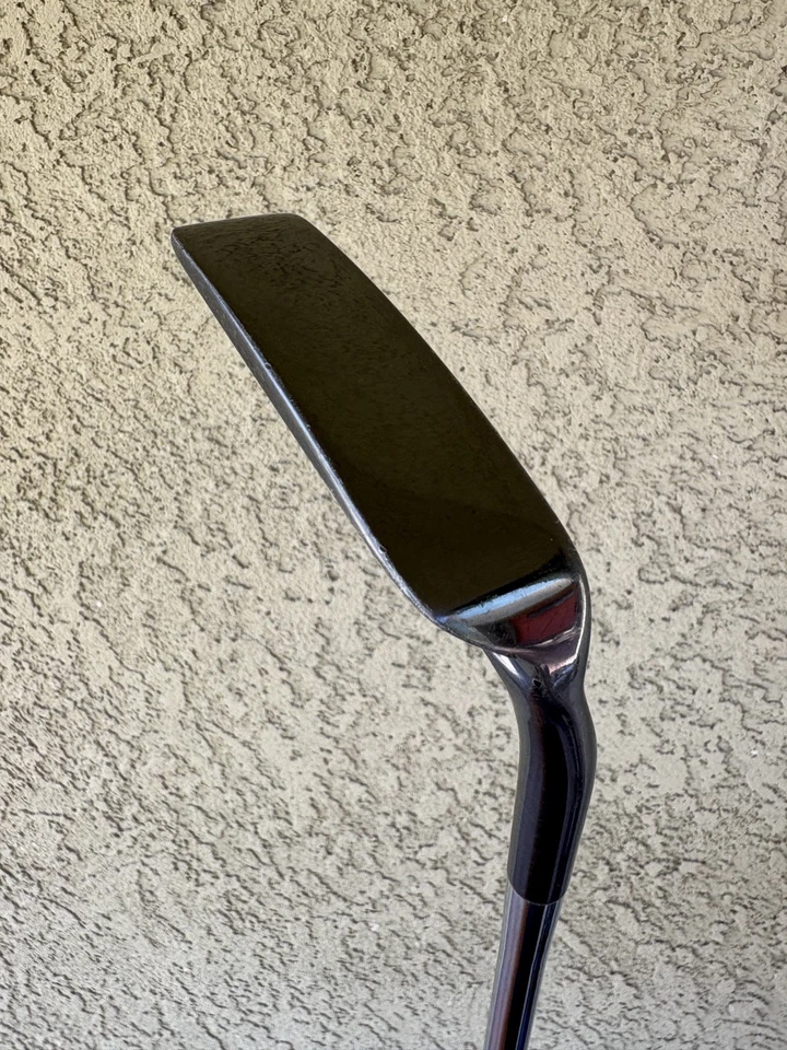 KEN GIANNINI HAND MADE TOUR BLADE 35" PUTTER W/HC - STEEL SHAFT - GIANNINI GRIP - Image 3 of 4