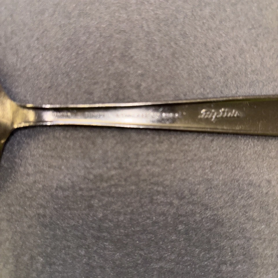 Hull Dorzel Stainless Steel RIPTIDE serving set - Image 4 of 4