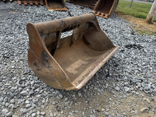 60'' Cat Ditch Cleaning Bucket; Wain-Roy , Cat Wheel Excavator, Volvo, Hitachi