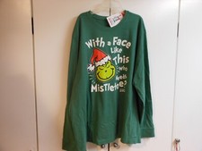 "Grinch - With A Face Like This Who Needs Mistletoe" XL Long Sleeve Tee NWT