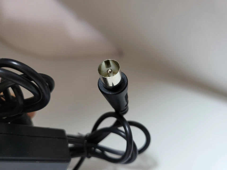 NEW PAL AUTO RF Switch RFU lead for Super Nintendo SNES (NOT FOR USA & CANADA) - Image 3 of 4