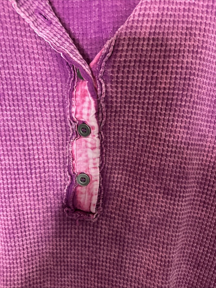 Woman’s Size Medium Zenana Long Sleve Shirt Button Up V Neck Rose Color - Image 4 of 4