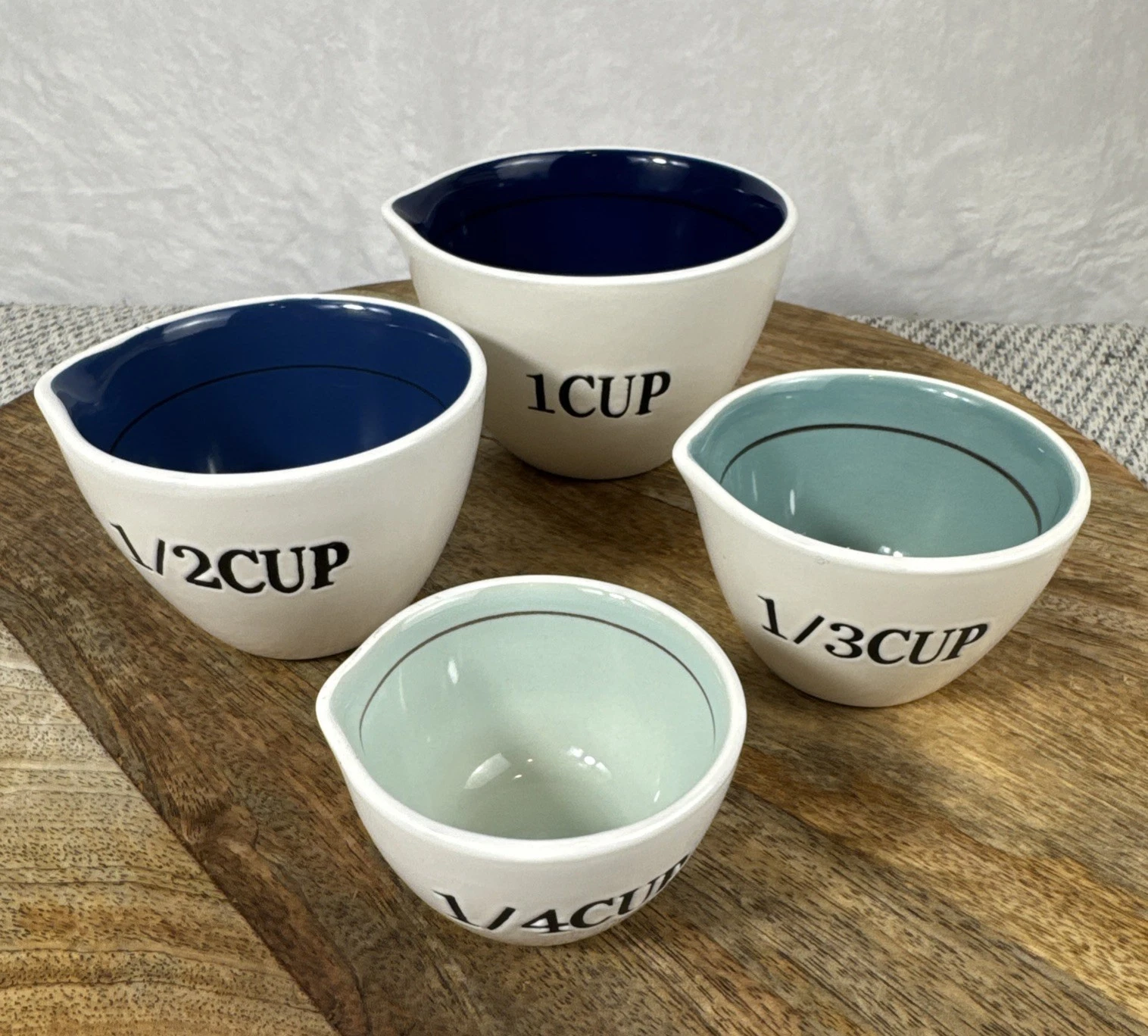 Pottery Barn Set 4 Stackable Ceramic Measuring Cups Large Print Out 1 C ~ 1/4Cup