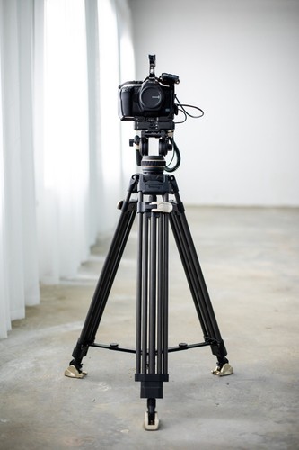 Blackmagic Pocket Cinema Camera 6K Pro (EF Mount) and Smallrig Cage NEAR MINT - Picture 5 of 16