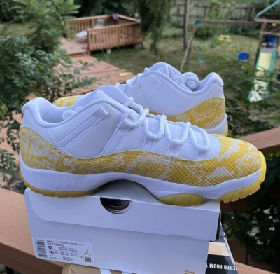 Air Jordan Retro 11 Low Yellow Snakeskin Women display picture 3