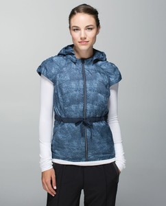 lululemon spring fling jacket