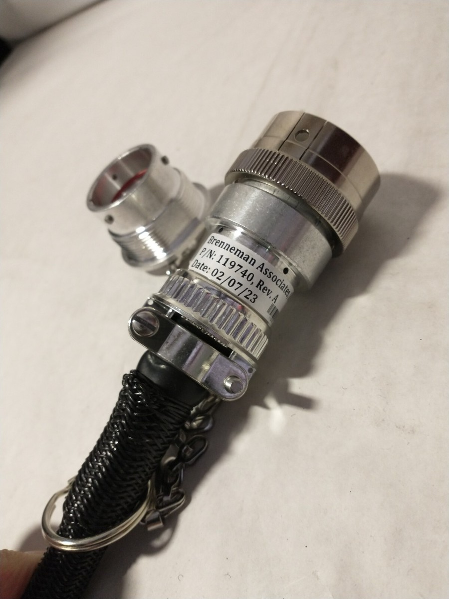 ぶぅー  BRADCO WIRE HARNESS ADAPTER FOR CAT XPS D 14 PIN-8 PART # 119740