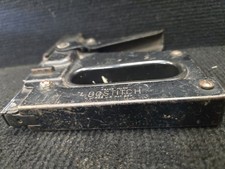 Bostitch T5 Tacker Staple Gun Tool Model T-5 With Staples Made In The USA Tested