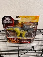 Jurassic World Dino Escape Wild Pack Zuniceratops - NEW