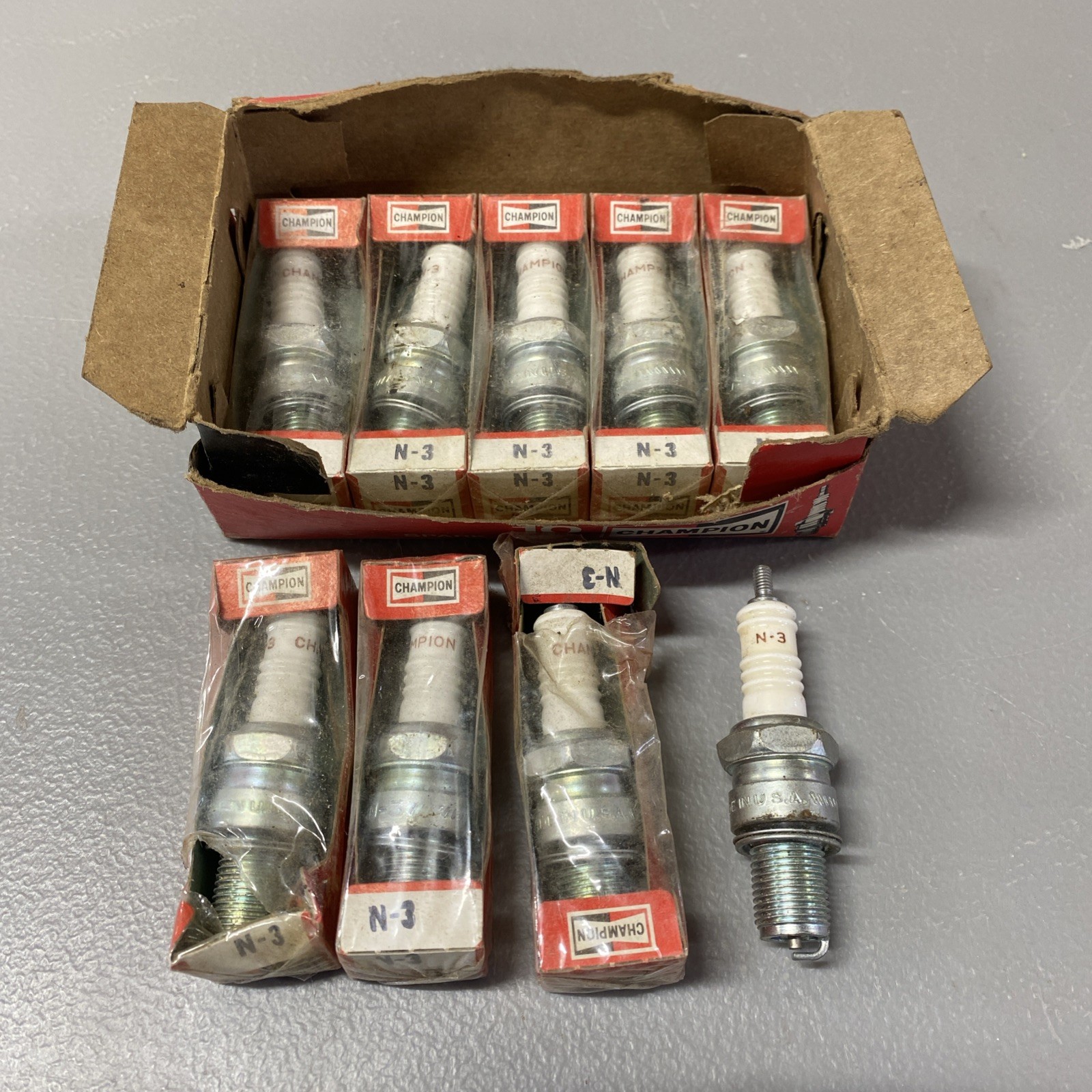NOS Lot Of 9 Champion N-3 Spark Plugs