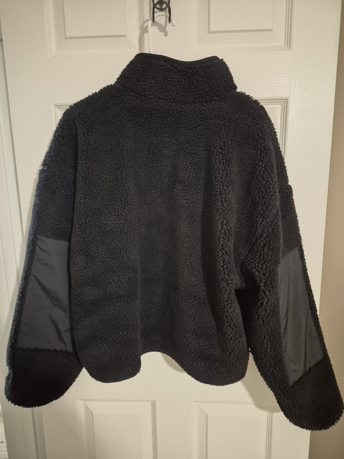Fabletics Teddy Jacket Size XL - image 4