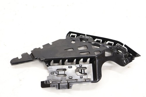 Passat B9 Stoßstangehalter Stoßstange Halter vorne links 3J0807183