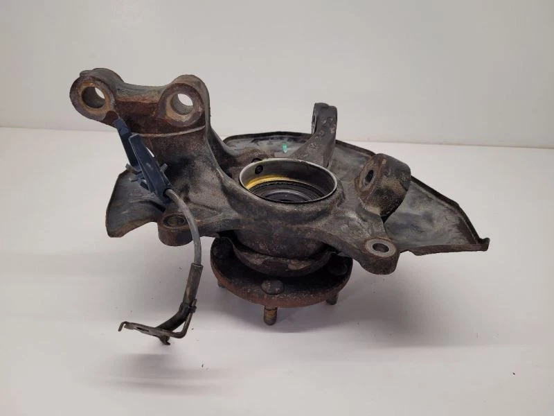 05-18 AVALON Passenger Front RH Spindle Knuckle VIN D 5th Digit Hybrid 43211AA01 Foto 2 de 4