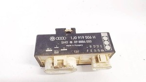 1J0919506H Lüfter Steuergerät Relais 1J0 919 506 H  1J0919506H  DE2810321-78
