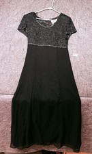 Vintage 1990s Papell Boutique Evening Dress 100% Silk Beaded Maxi Formal Size 8