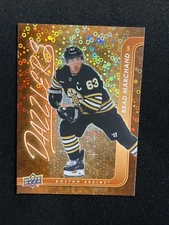 24-25 UD Series 2 Hockey Orange Dazzlers DZ-79 Brad Marchand