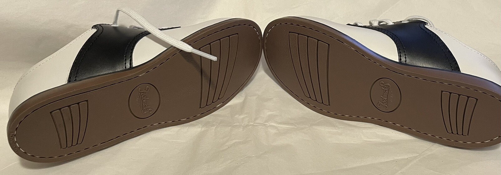 SAOLA Scarpe Oxford da sella Footmates per ragazze taglia 12 cheer bianche nere medi e solette larghe