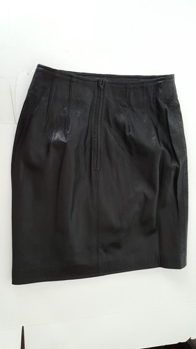 MAXIMA FOR NEIMAN MARCUS BLACK ITALIAN LEATHER SKIRT-NEVER WORN- EXCELLENT - Picture 4 of 11