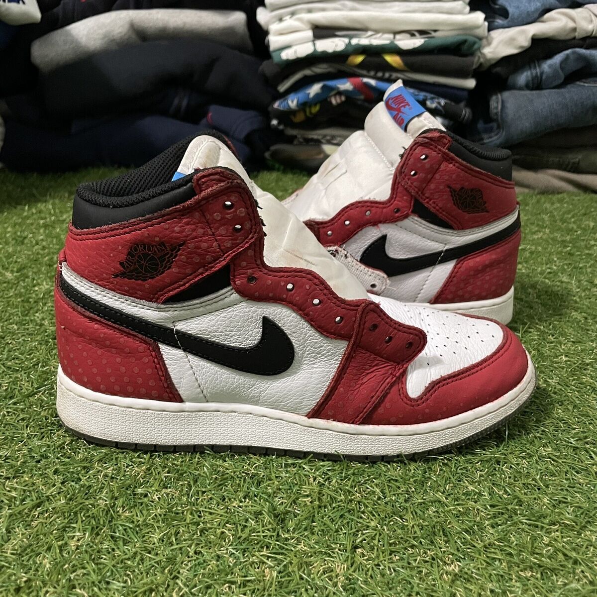 Nike Air Jordan 1 Retro High GS Spider-Man Origin Story Nike Air Jordan 1 Retro High GS Spider-Man Origin Story