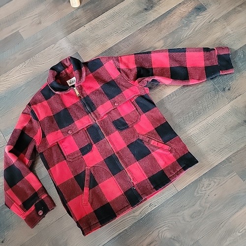 Vtg Woolrich Buffalo Plaid Collar Zip short men's coat Sz 44 Wool Red Black