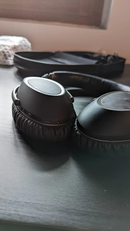Sennheiser PXC 550 Wireless Headphones Noir (bon état - coussinets neufs) - Photo 3/3