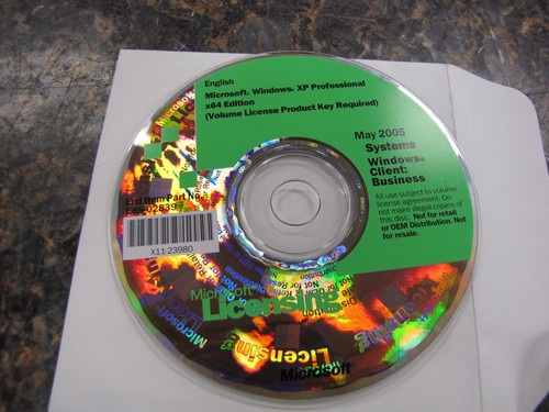 Microsoft E85-02839 Licensing 2005 Systems Windows Client: Business CD - LY28