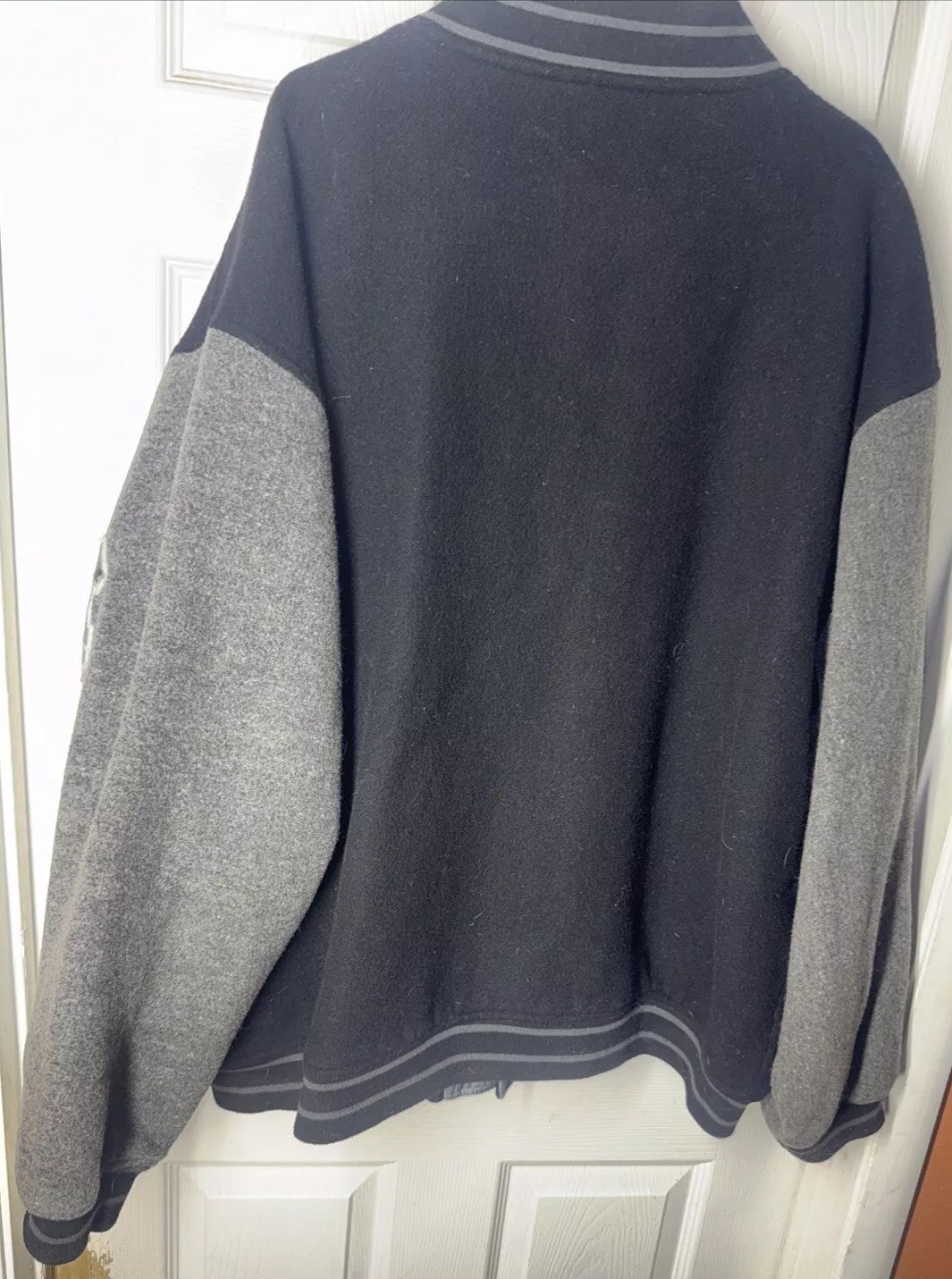 Vintage Early 2000’s Technine Snowboard Jacket XXL Black Grey White Button RARE image 2