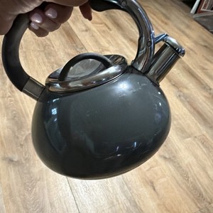 Beldray Italian Style Whistling Stainless Steel Tea Kettle Gray/Silver