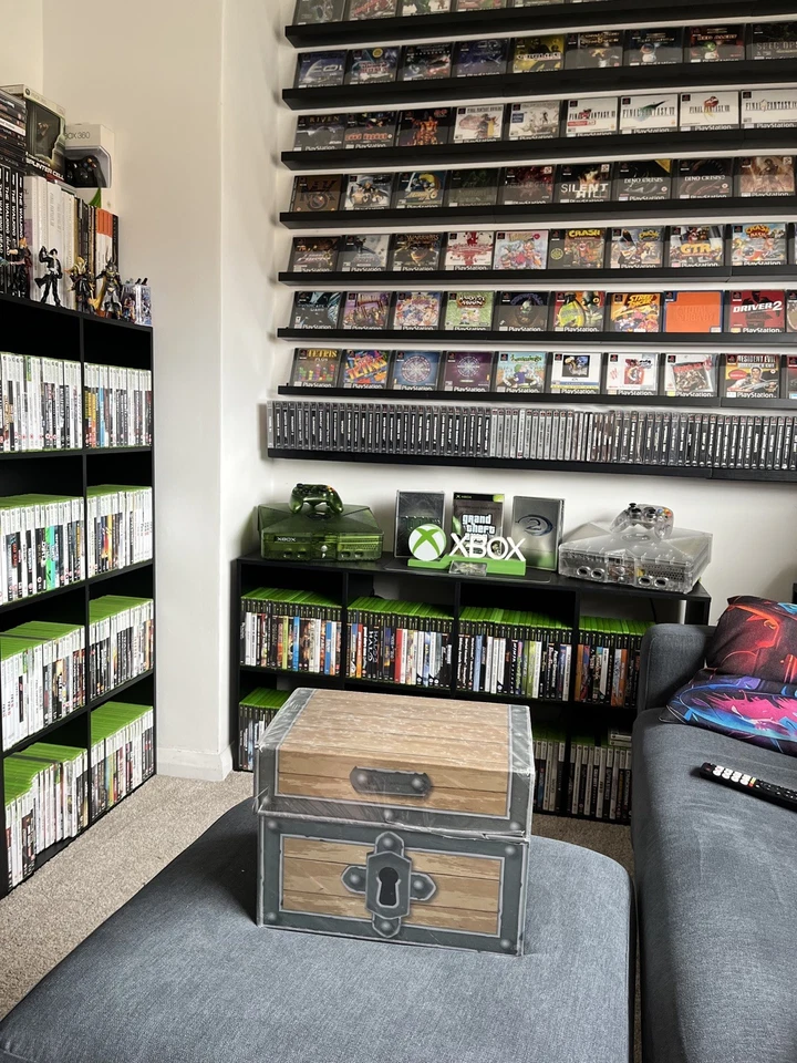 The Legend of Zelda Box Set: Prima Official Game Guides SEALED Strategy Guide - Image 3 of 4