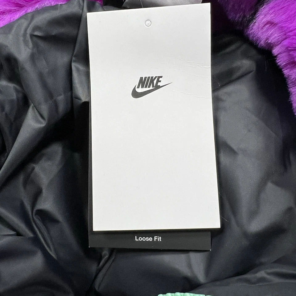 $185 Nike Sportswear Chaqueta de piel sintética estampada de felpa púrpura para mujer XS DQ6842-551 Foto 3 de 4