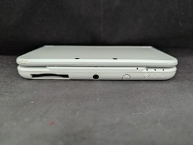 B2110 Nintendo new 3DS LL XL console Pearl White Japan w/pen x