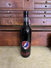 GRATEFUL DEAD Dead Red Steal Your Face 1st Edition 1996 Unopened “Unwine” Wine
