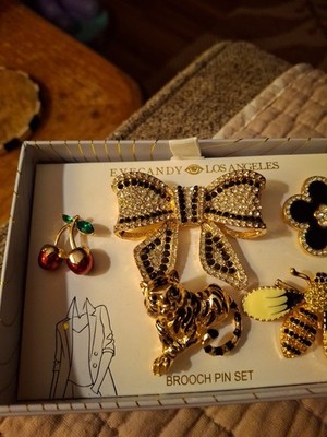 Eye Candy Pin Set New In Box Set Of 5