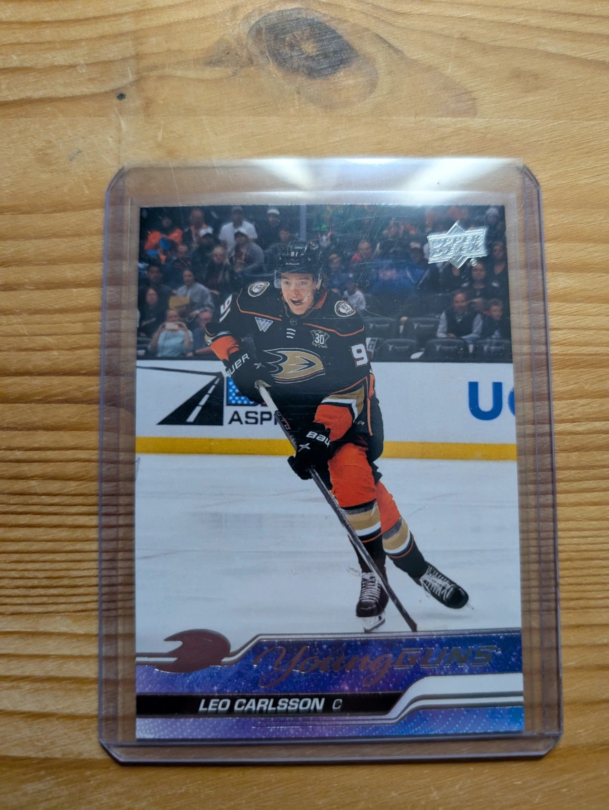 Leo Carlsson trading card