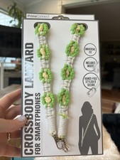Crossbody Lanyard For Smartphones Green  Yellow Crocheted Flowers NEW IN PKG
