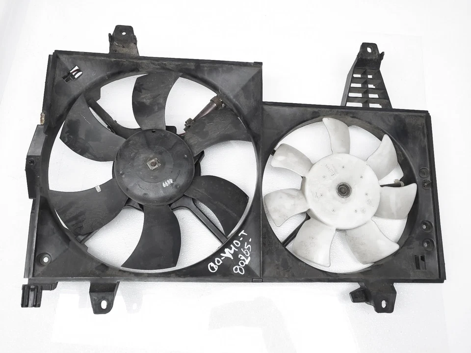 Motor y cubierta ventilador radiador Volvo V40 2000-2004 30889262 Foto 3 de 4