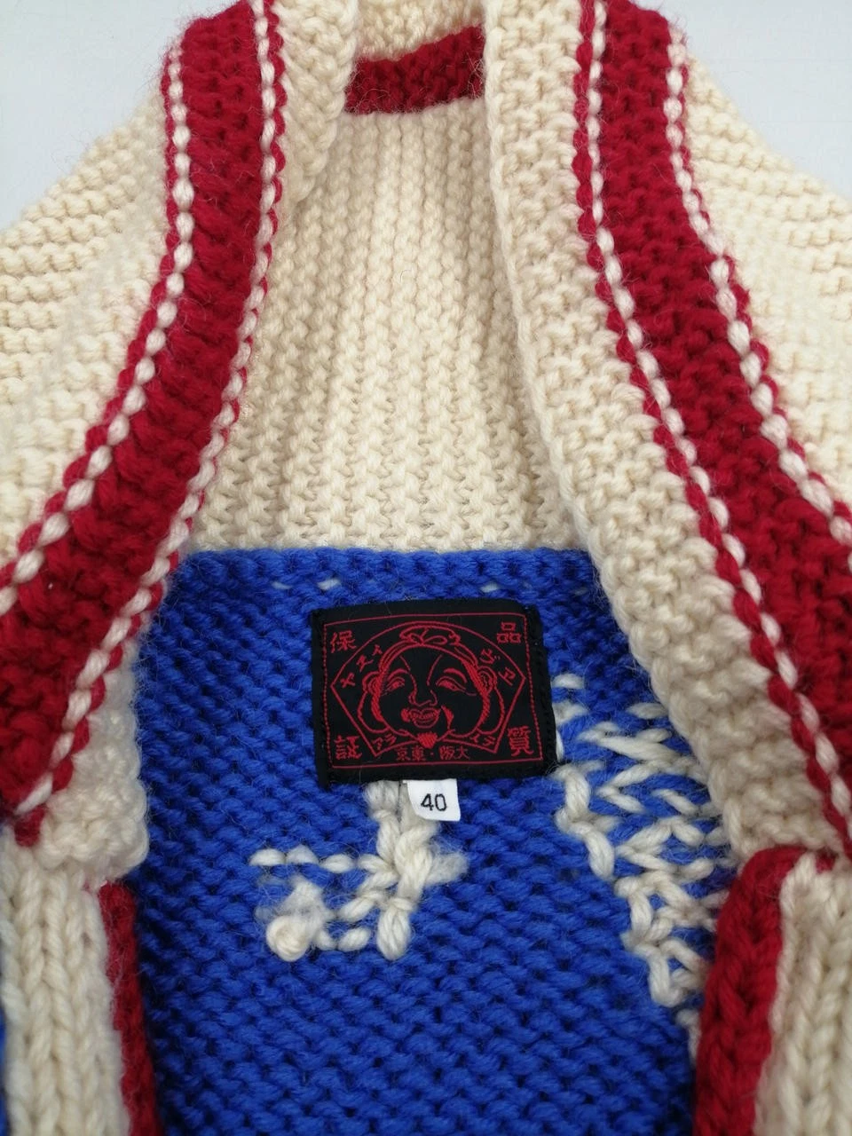 EVISU Black Bass Lure Pattern Cowichan Sweater Size 40 Vintage Knit image 7