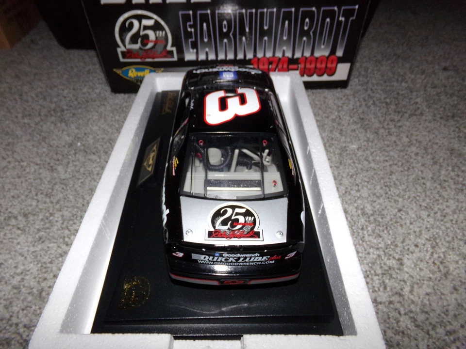 1/18 DALE EARNHARDT SR #3 GMGWSP 25TH ANNIVERSARY  1999  REVELL NASCAR DIECAST - Image 4 of 4