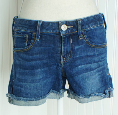 Express Jean Shorts Women Size 4 Mid-Rise Blue Dark Wash Out Cuffed Short Shorts