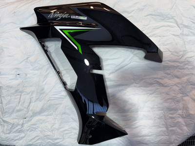 Original Seiten Verkleidung links KAWASAKI Ninja H2 SX SE Modelljahr 2022