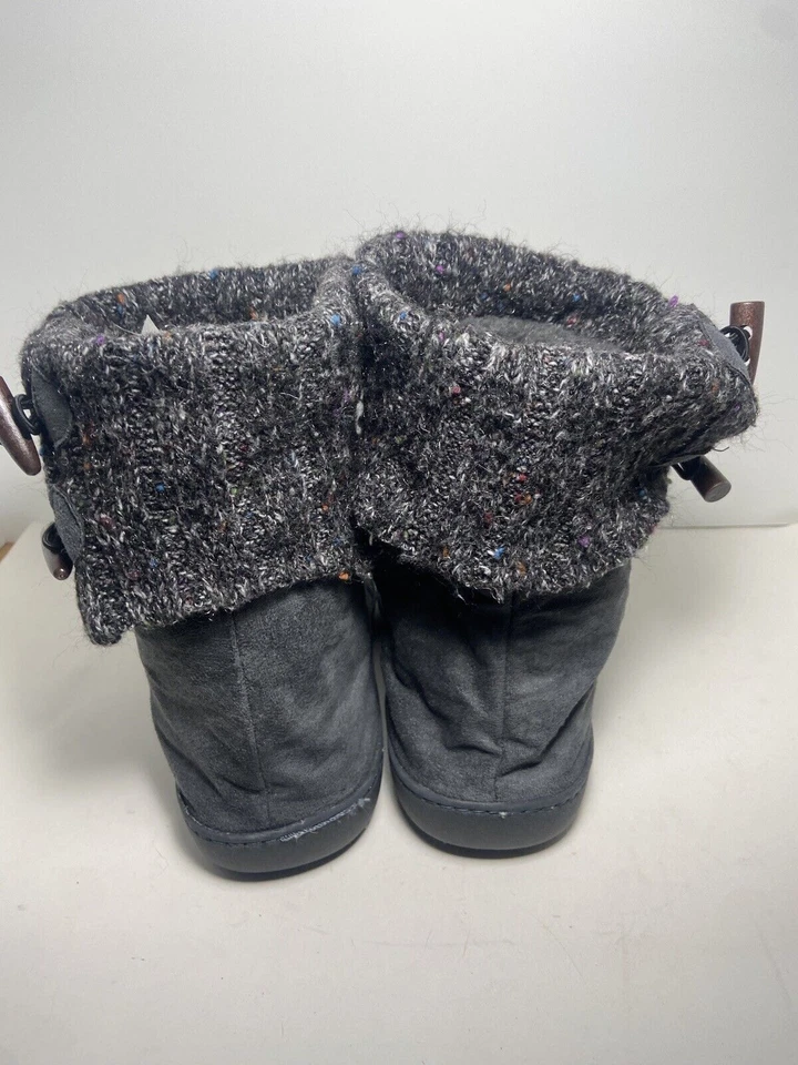 Sherpa Lined Knit Top Faux Leather Bootie Slippers Womens Size Medium Dark Grey - Image 3 of 4